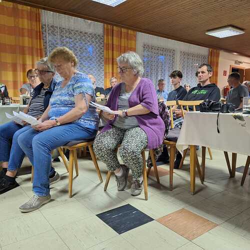 Heilige Messe auf der Ebenwaldhütte